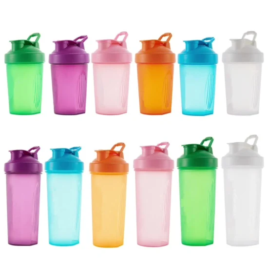 Kundenspezifische Werbe-600-ml-Sporttrinkwasserflasche aus Kunststoff für das Fitnessstudio, Protein-Shaker-Flasche mit Mixerball